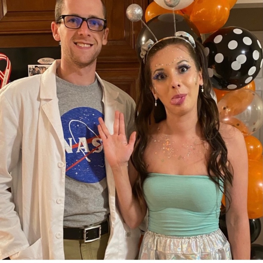 Alien and NASA scientist Halloween Costume.